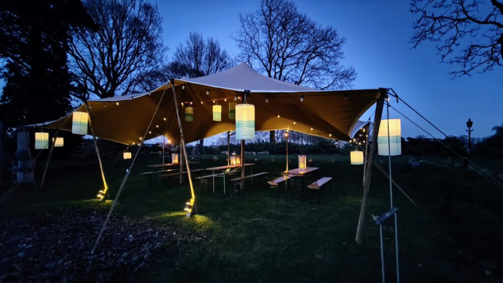 Stretchtent huren voor bruiloft of bedrijfsfeest